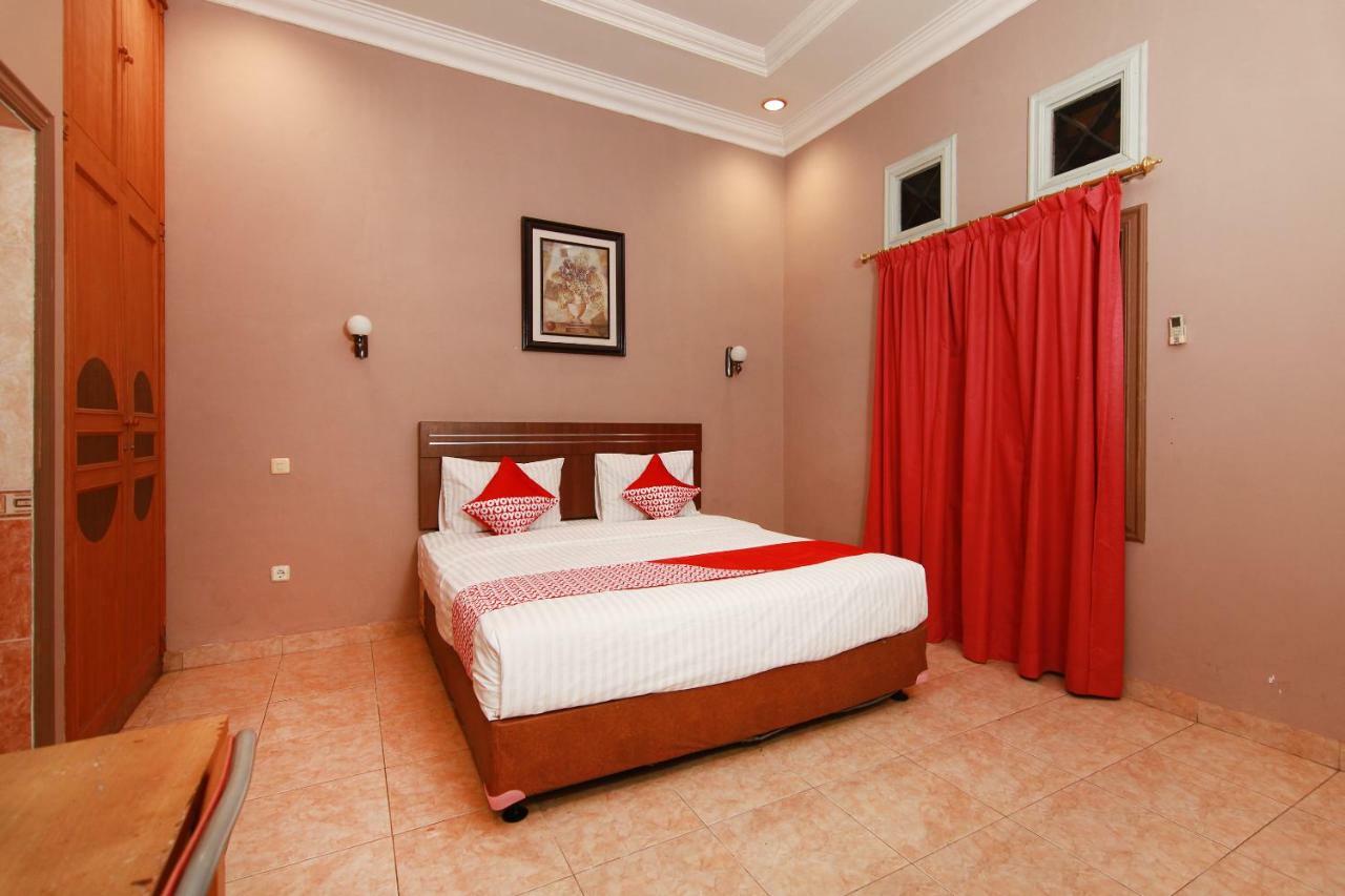 Oyo 1286 Syariah Aceh House 2* Medan